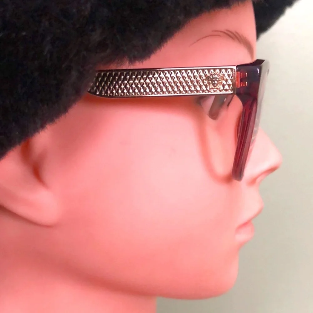 Versace Model 3240 Eyeglasses with Case. 52 16 140